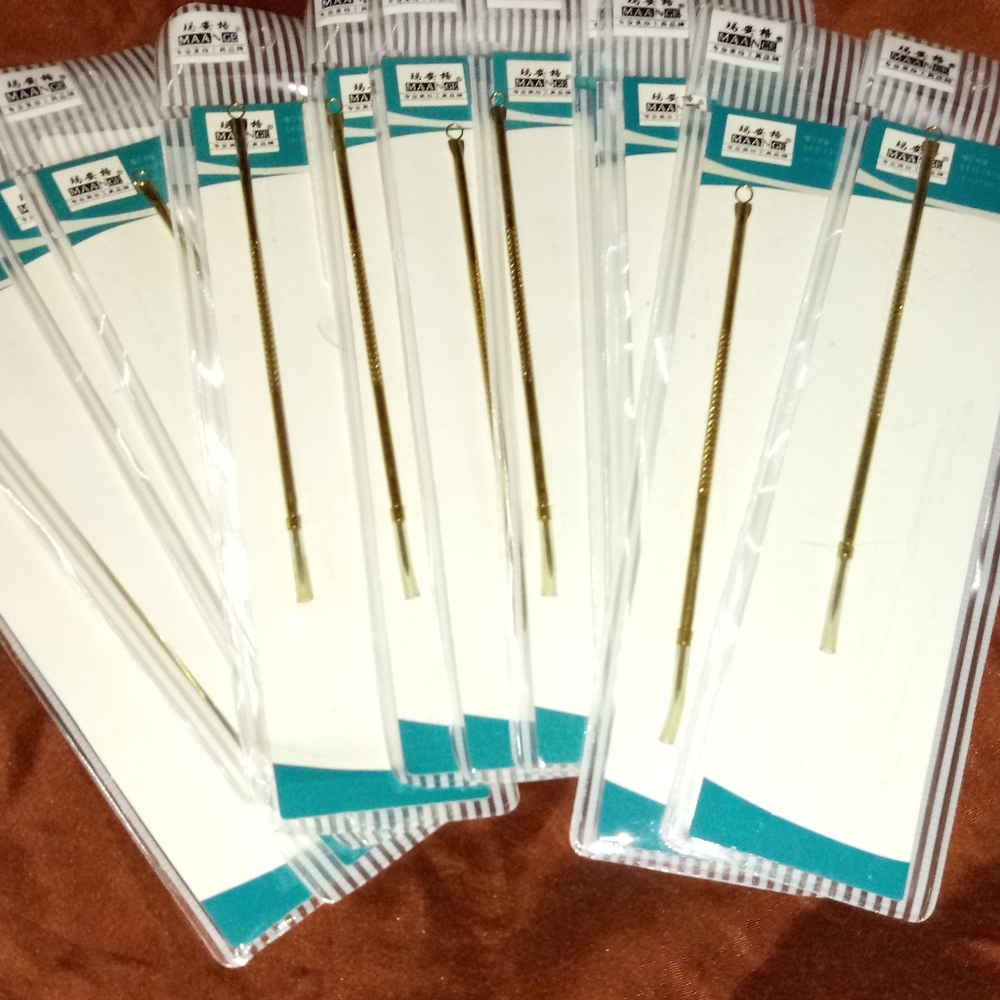 Acne tool (NWOT)